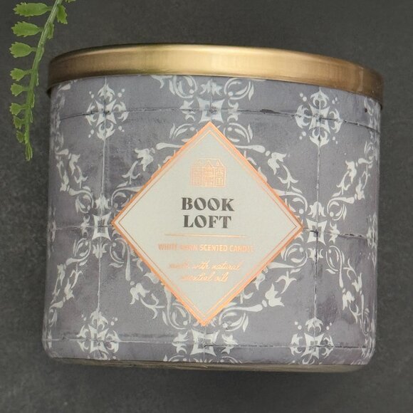 BBW Book Loft White Barn Bath & Body Works 3 Wick Candle - Picture 5 of 10